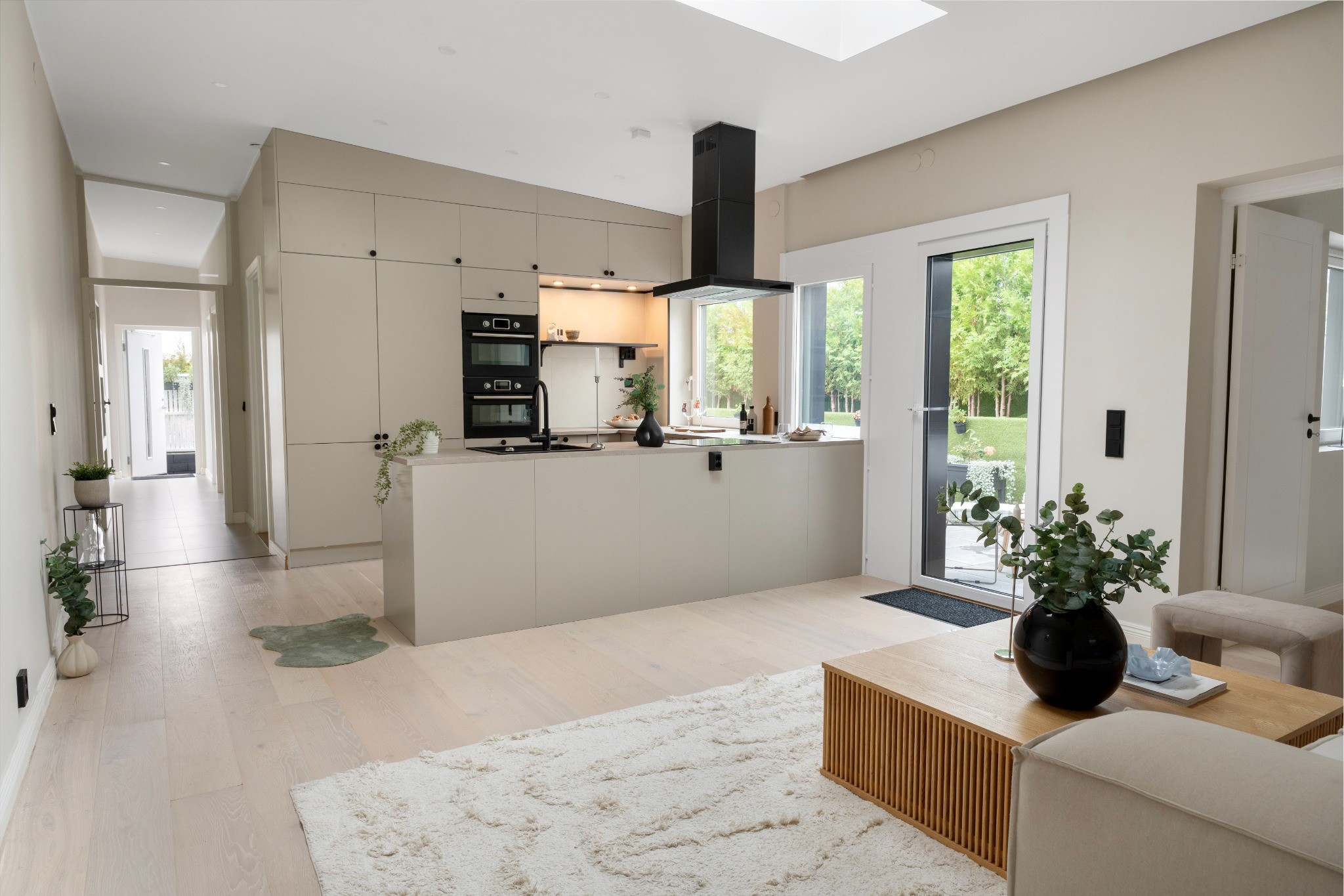 Kitchen photo after editing